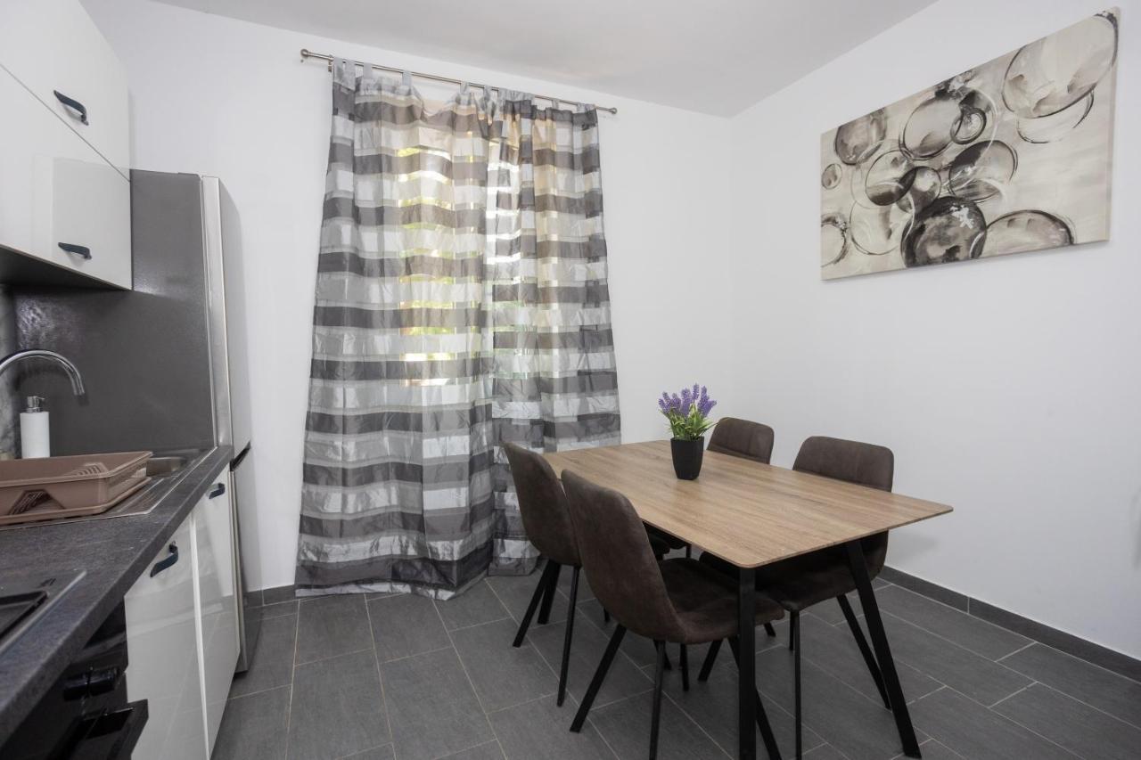 Apartman Toni Split Exteriör bild